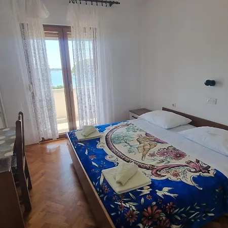 Dexi Apartmán *
